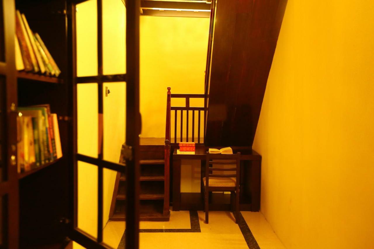 古鲁瓦尤尔下次住宿传统酒店 Guruvāyūr 外观 照片