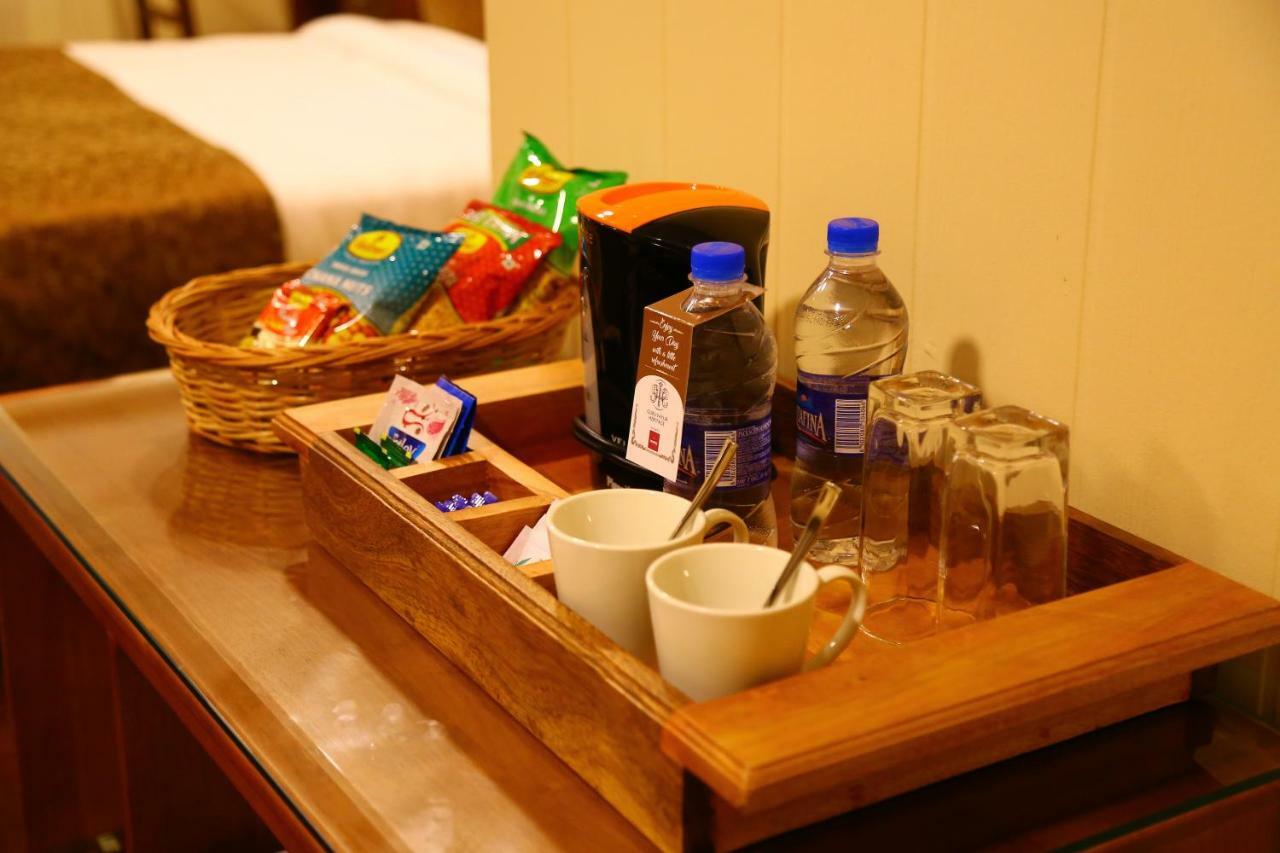 古鲁瓦尤尔下次住宿传统酒店 Guruvāyūr 外观 照片